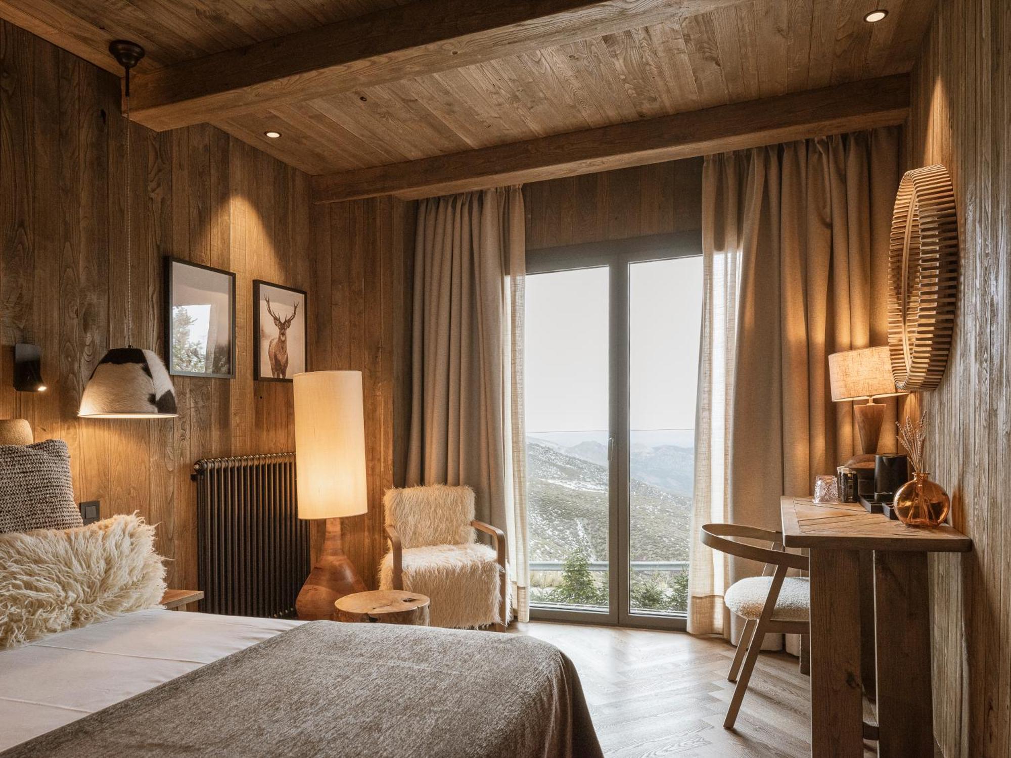 The Mountains Hotel เซียร์ราเนบาดา ภายนอก รูปภาพ